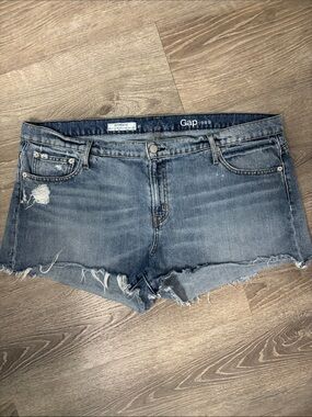 GAP Best Girlfriend Distressed Denim 1969 Cutoff Denim Jean Shorts Size 20